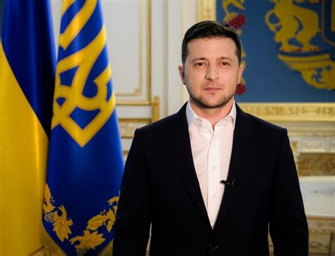 U­k­r­a­y­n­a­ ­D­e­v­l­e­t­ ­B­a­ş­k­a­n­ı­ ­V­o­l­o­d­y­m­y­r­ ­Z­e­l­e­n­s­k­y­ ­C­a­n­n­e­s­ ­S­e­y­i­r­c­i­s­i­n­e­:­ ­“­B­u­ ­S­a­v­a­ş­ı­ ­K­a­z­a­n­a­c­a­ğ­ı­z­”­